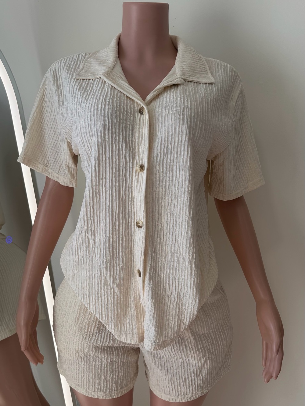 Textured Cream Button-Up Short Set - Picture 3 of 4